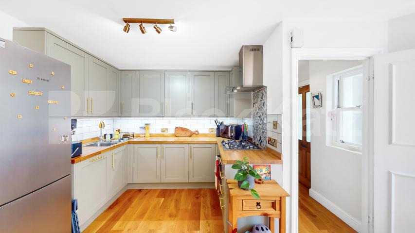 Bright Two-Bedroom Garden Flat in Tufnell Park Tufnell Park Road, Tufnell Park 